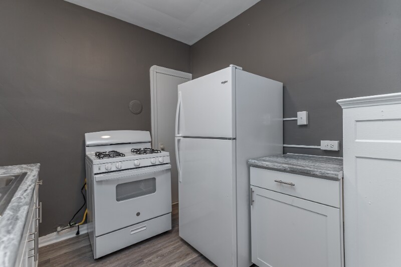 Building Photo - 1389-1393 Geil Ave