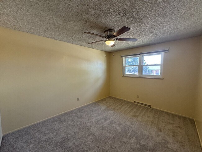 Building Photo - 4342 W Quinn Pl