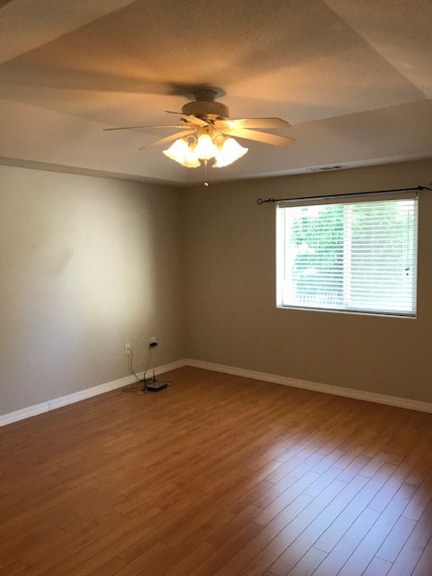 Building Photo - 1335 Sandy Ln