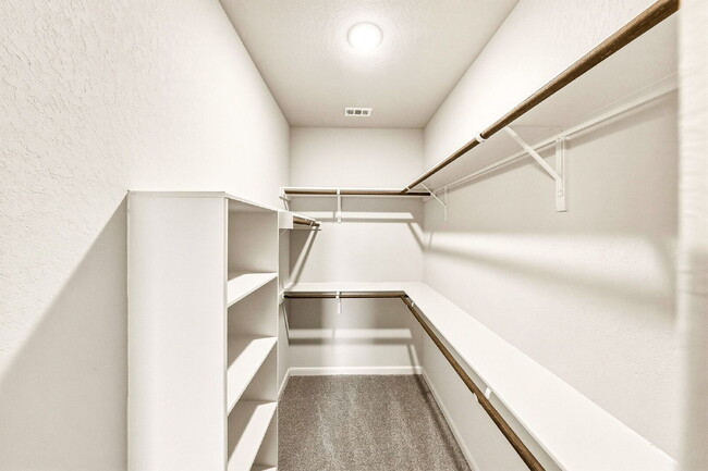Building Photo - New Construction. Immediate Move In