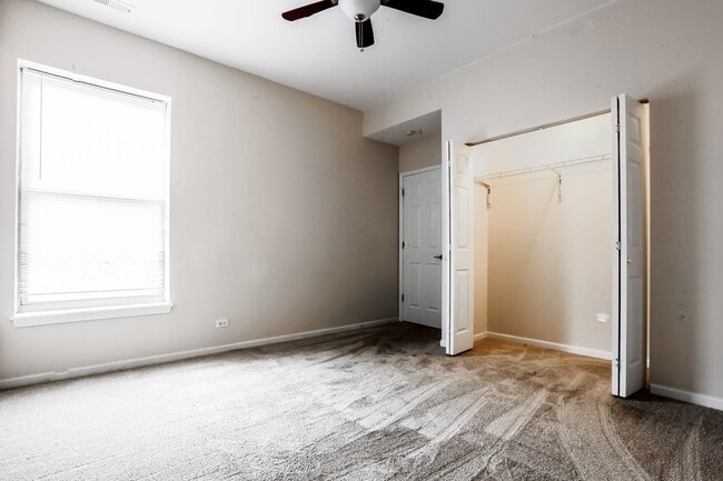 Building Photo - Spacious 4 Bedroom for Rent!