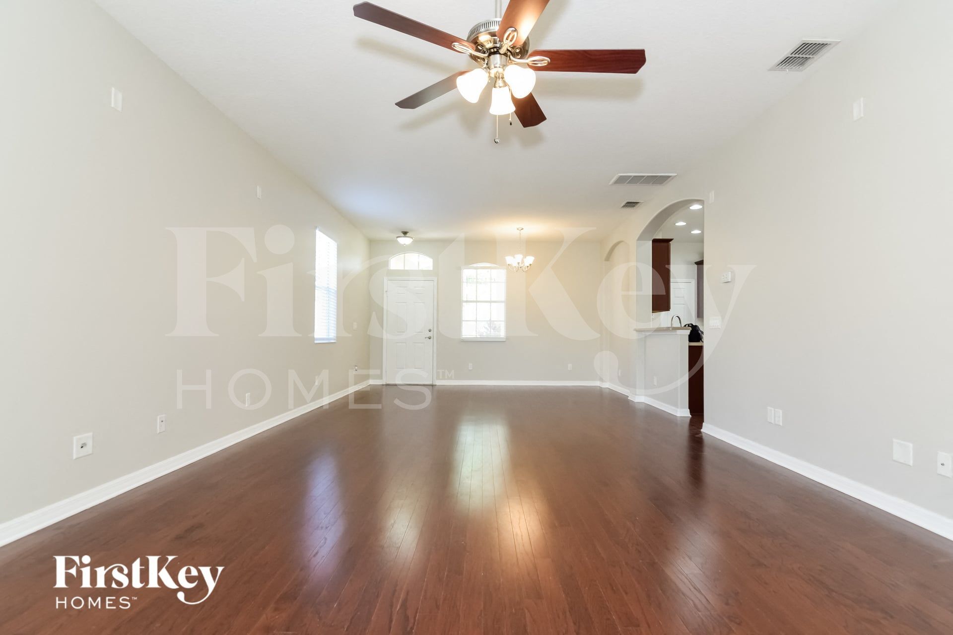 Building Photo - 7847 Foxgrove Dr