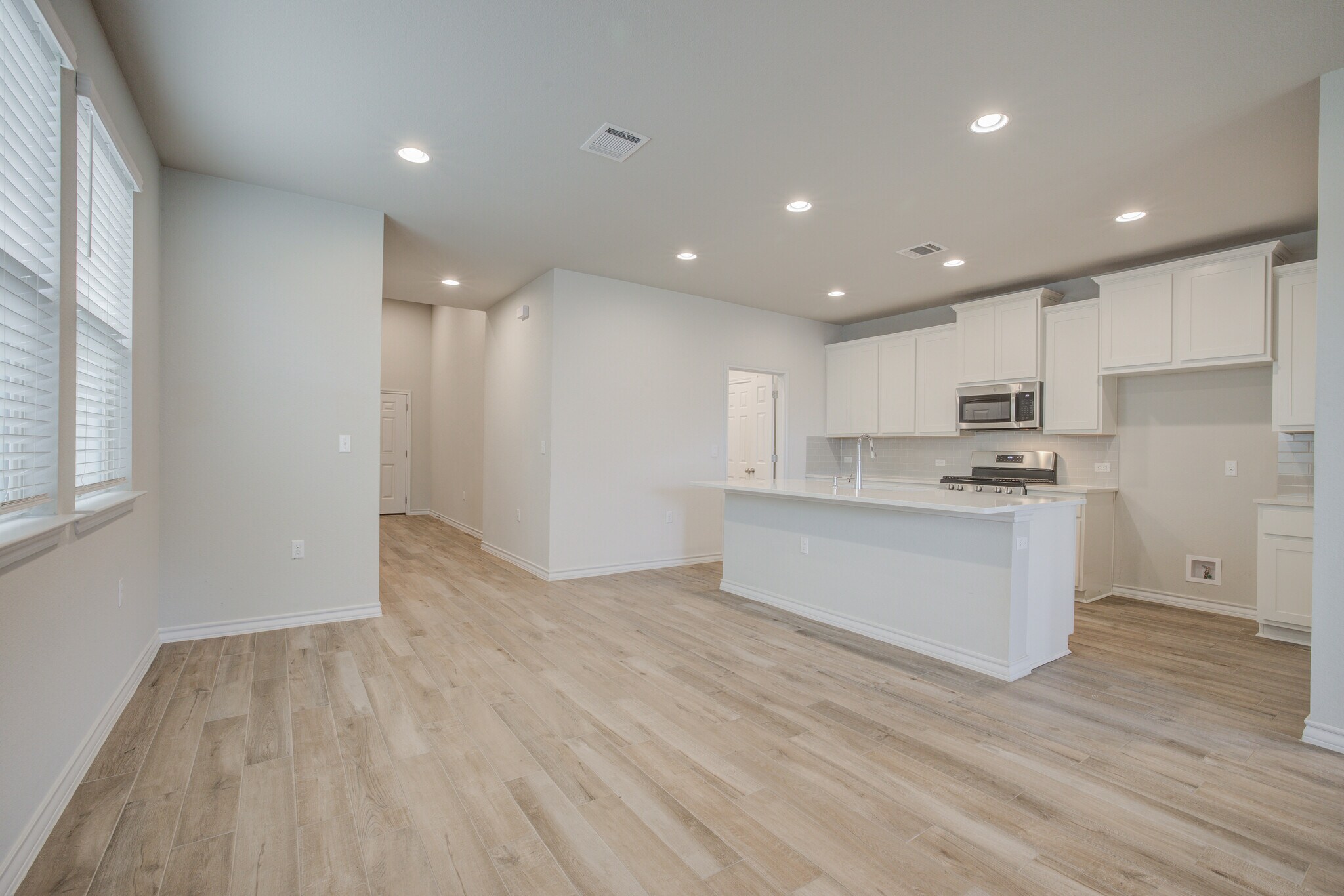 Living/Kitchen - 1602 Denesa Dr