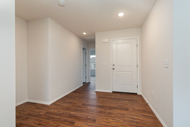 Building Photo - 376 W Granada St