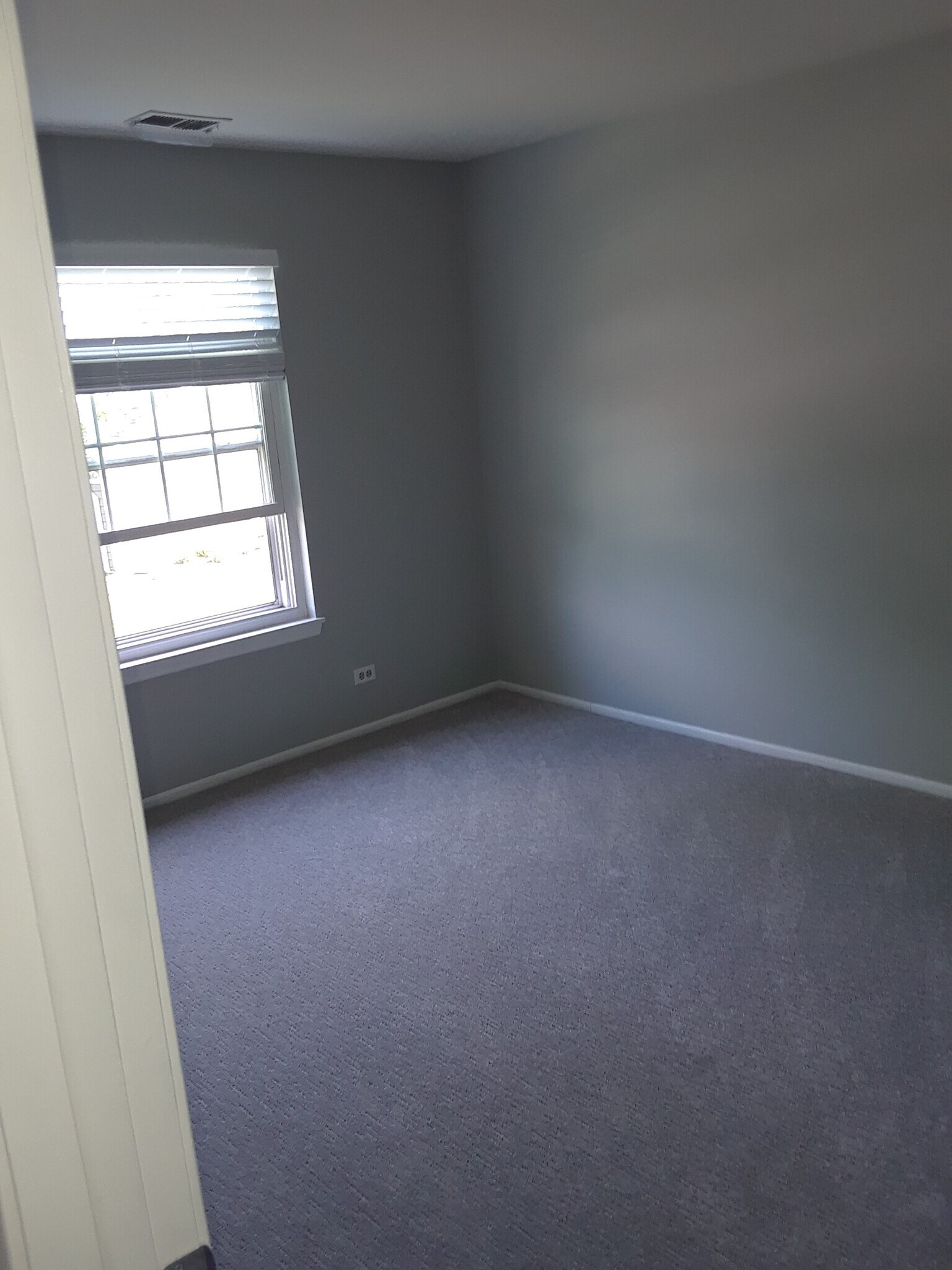 Building Photo - 375 Newgate Ct