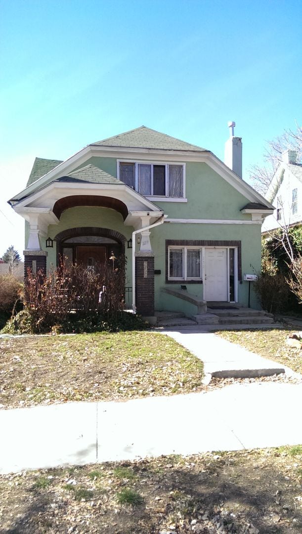 Building Photo - 352 S. and 354 S. 800 East