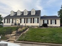 Building Photo - 2333 Rolling Meadows St
