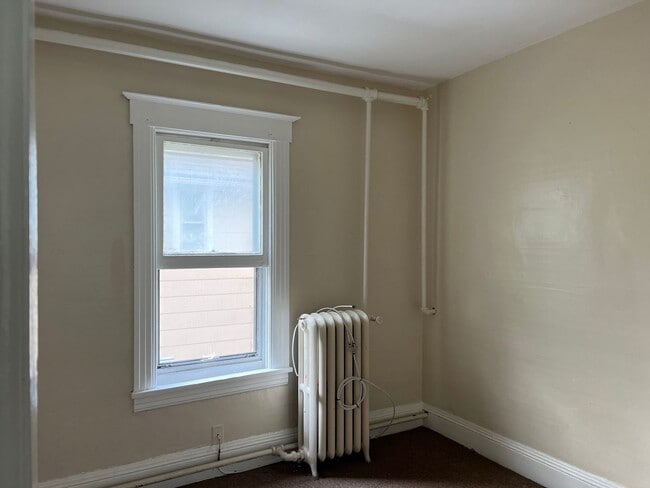 Building Photo - 64-66 Lincoln Ave