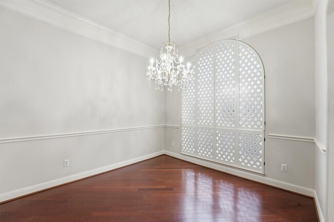 Building Photo - 12607 Orchid Tr