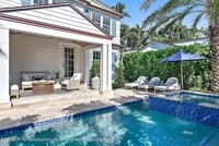 Building Photo - 360 Seaspray Ave