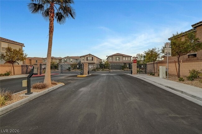 Building Photo - 8454 Vacarez Dr