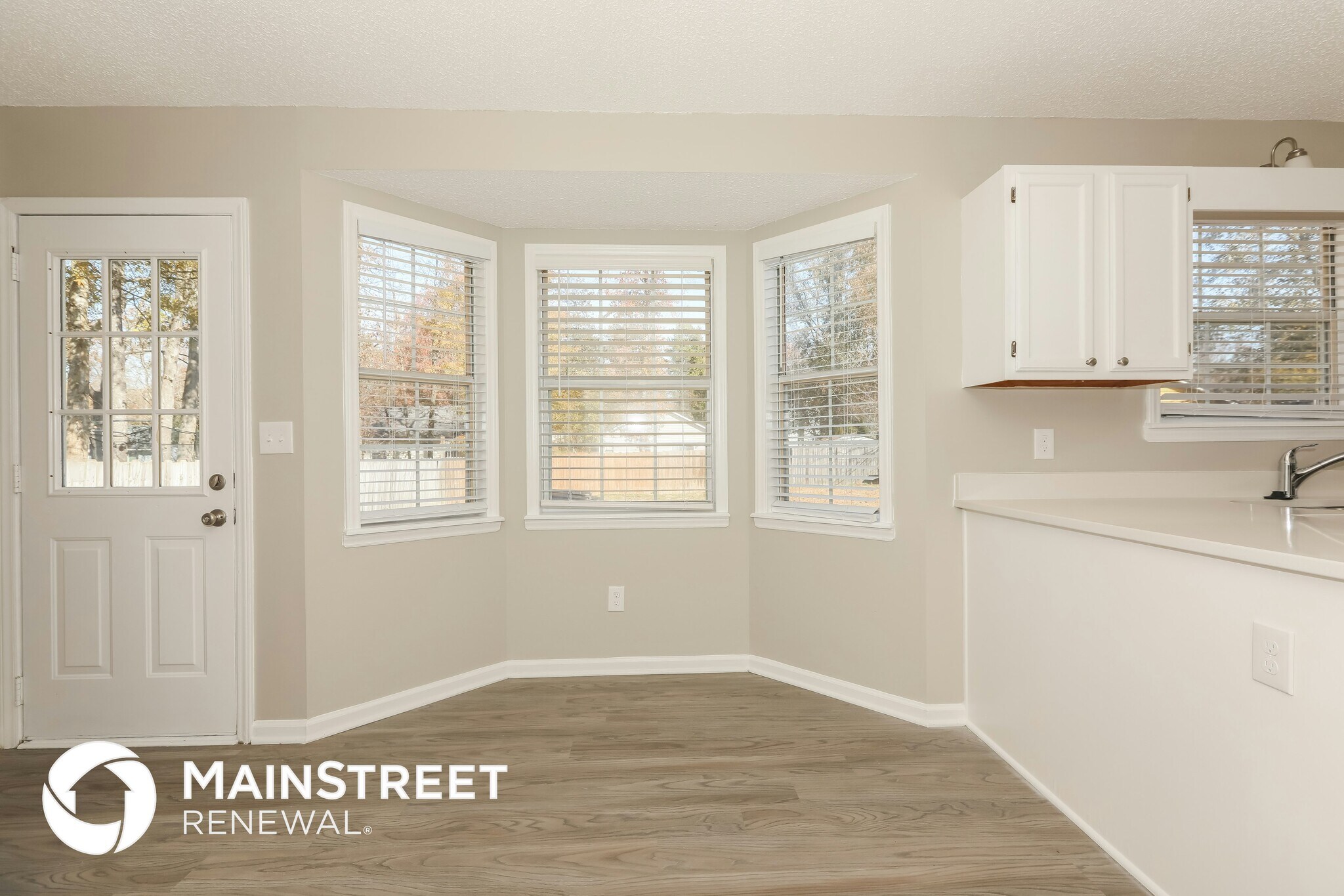 Building Photo - 4802 Von Ct