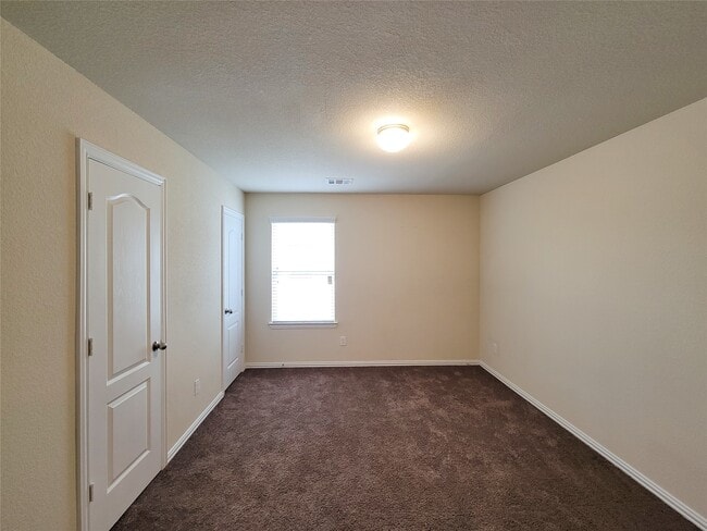 Building Photo - 5209 Dauntless Dr