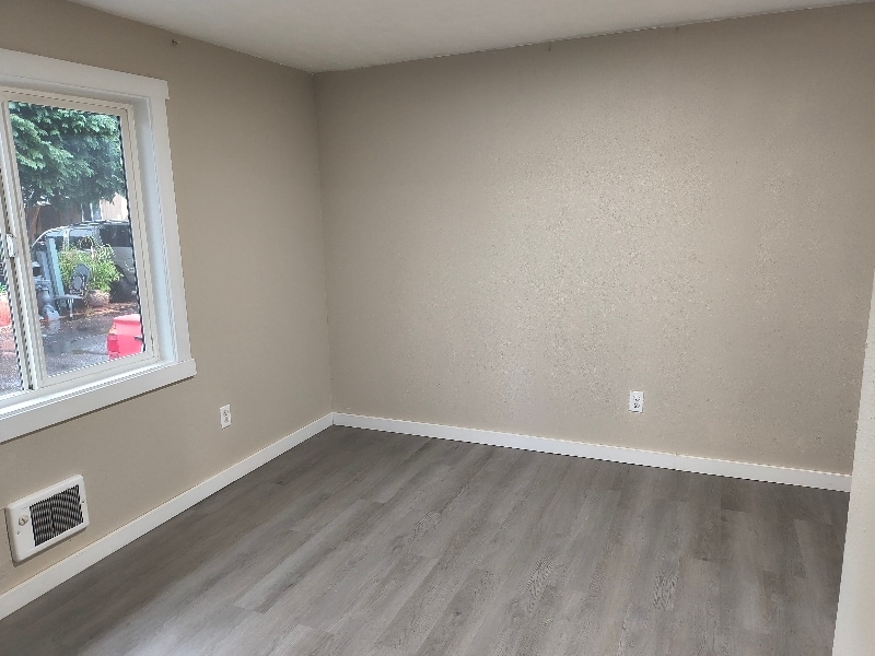 Building Photo - 9035 SE Division St