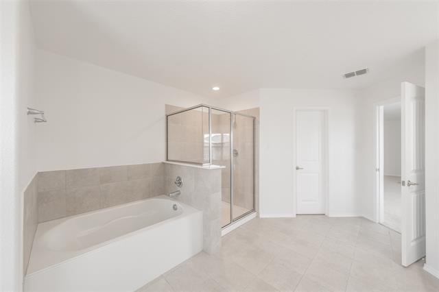 Building Photo - 6268 Topsail Dr