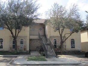 Building Photo - 10706 International Blvd