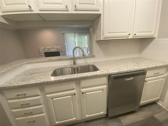 Building Photo - 1310 Harwell Dr