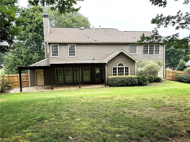 Building Photo - 1310 Rosewood Dr