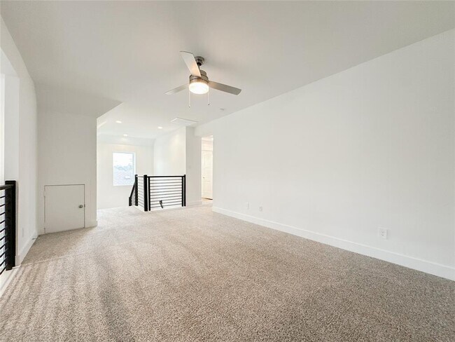 Building Photo - 15216 Tattle Crk Ln