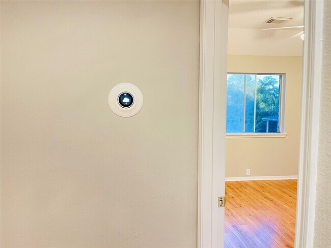 Building Photo - 6207 Harrison Ct