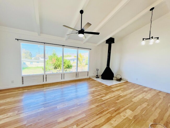 Building Photo - 66-1734 A Kawaihae Rd