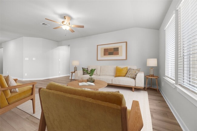 Building Photo - 2635 Wastelbread Ln