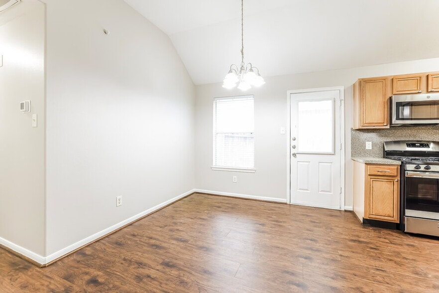 Building Photo - 20734 Baron Bend Ln