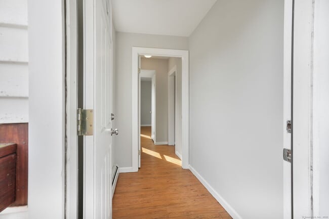 Building Photo - 102 Wooster St