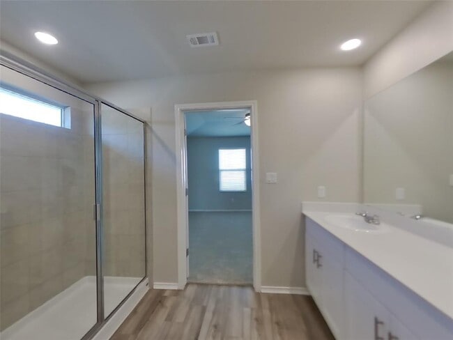 Building Photo - 3525 Stride Ln