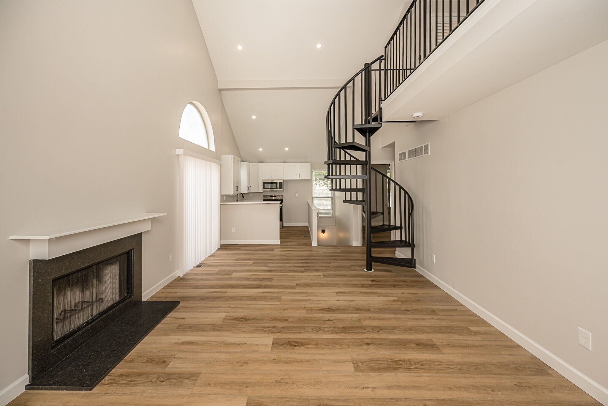 Building Photo - 2666 Liberty Gardens Dr