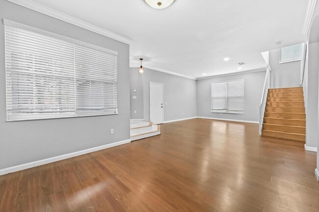 Building Photo - 5049 Starblaze Dr