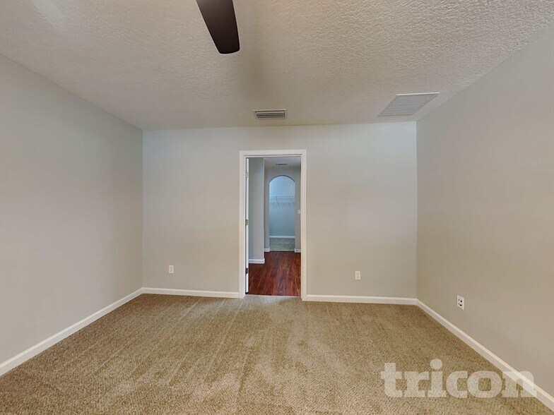 Building Photo - 77094 Crosscut Wy