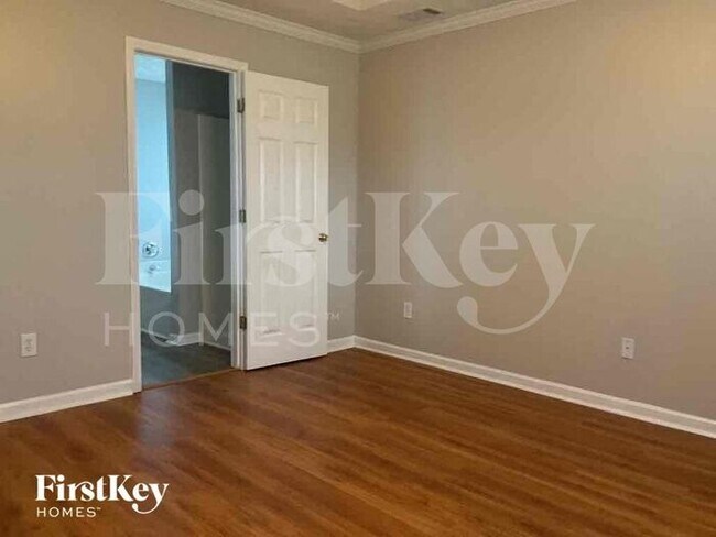 Building Photo - 170 Mills Creek Ln