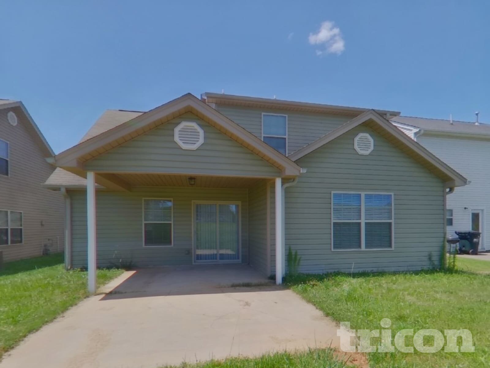Building Photo - 213 Dellwood Dr