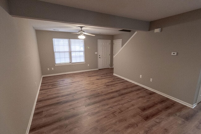 Building Photo - 4004 Snowy Owl Dr