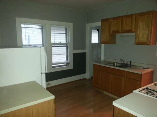 Building Photo - 2924NMarylandM