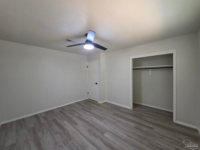 Building Photo - 9440 Guidy Ln