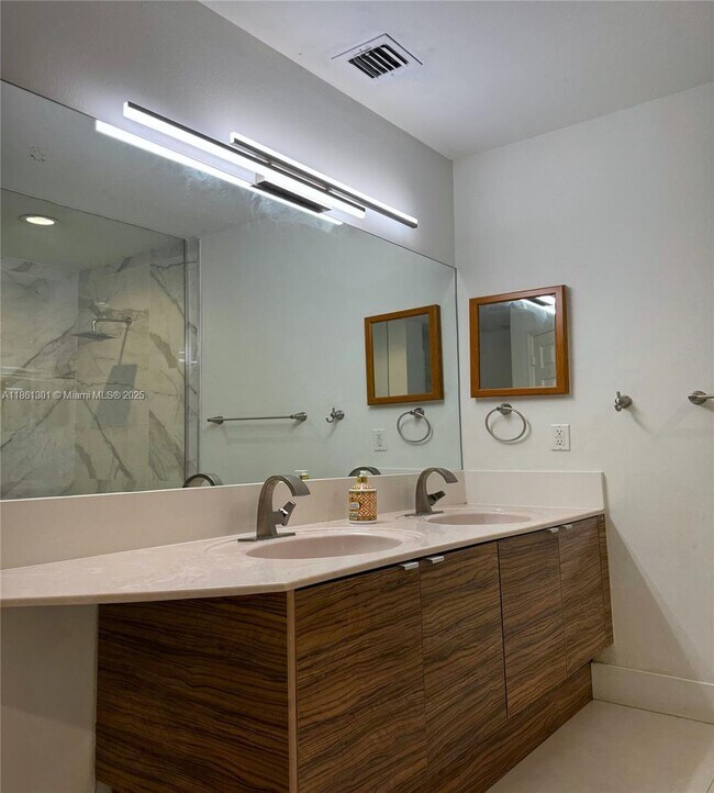 Building Photo - 9017 SW 157th Path