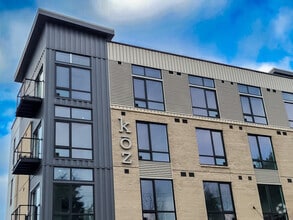 Building Photo - Koz on Bickford