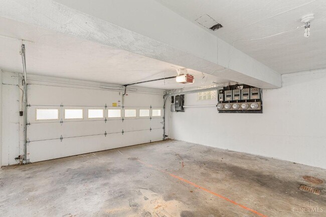 Building Photo - 3552 Brotherton Rd