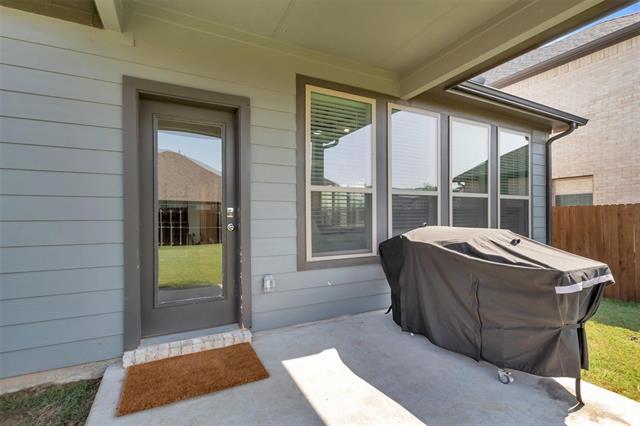 Building Photo - 2428 Mankato Dr