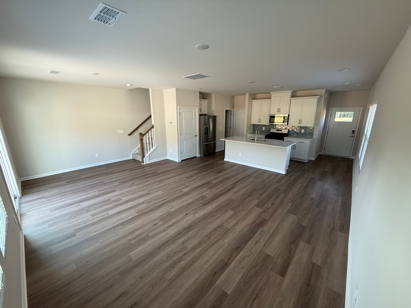 Building Photo - 1027 Winding Spg Dr