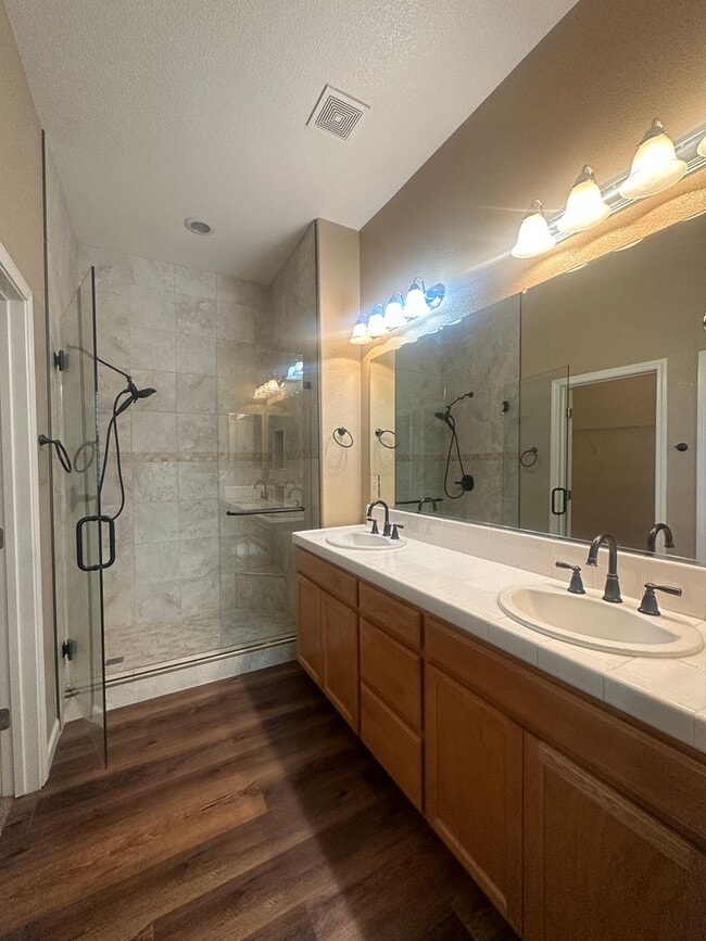 Building Photo - 9456 Vintner Cir