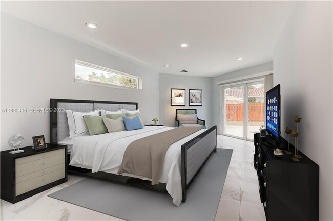 Building Photo - 465 NW 11th St