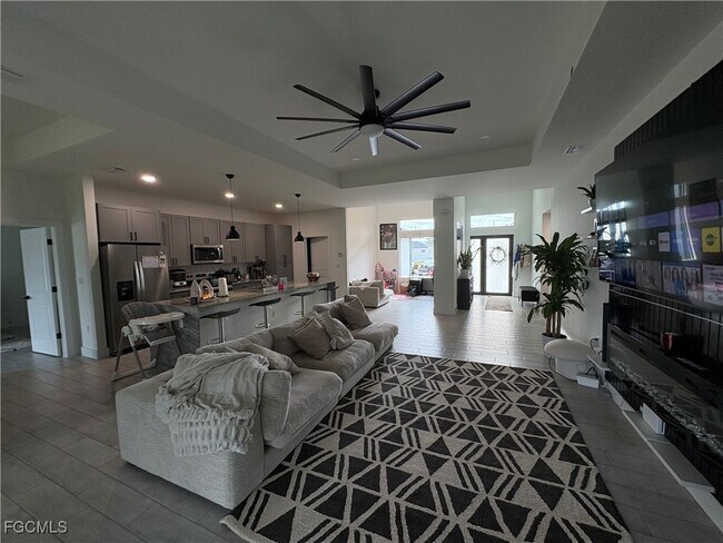 Building Photo - 2606 10th St SW