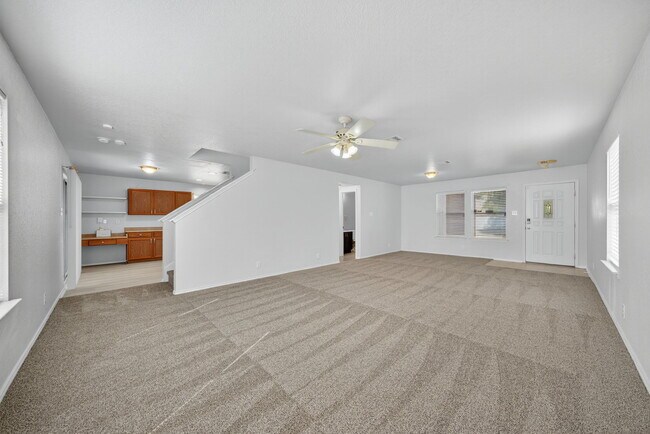 Building Photo - 7719 Mesquite Farm