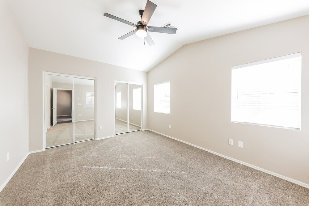 Building Photo - 427 N Payton