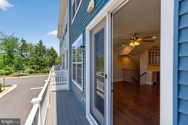 Building Photo - 5128 Ridgeview Retreat Dr