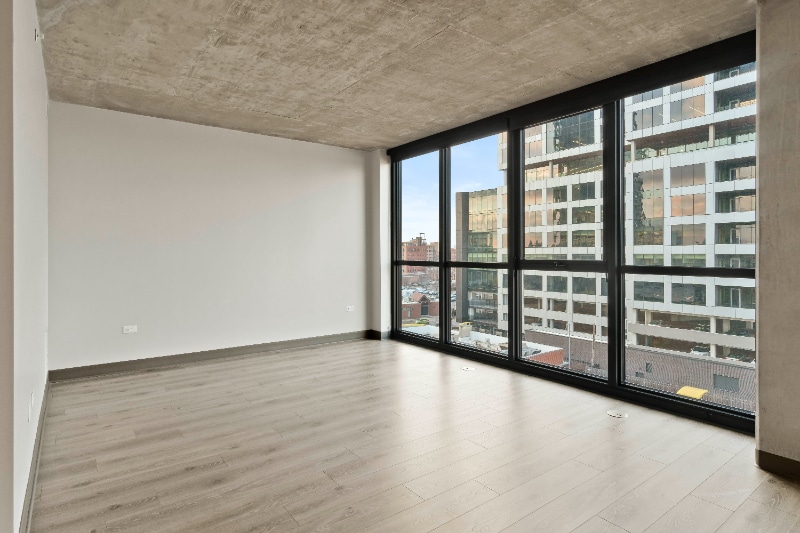 Building Photo - 173 N Ada St