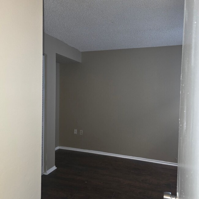 Building Photo - 1064 Lotus Pkwy